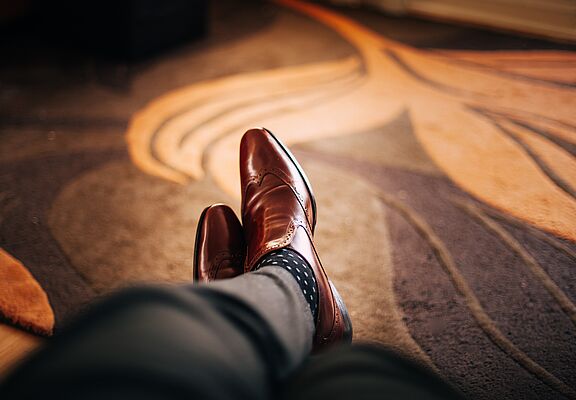 Don't trust a man in brown shoes