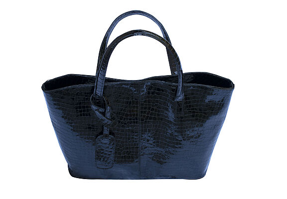 New campaign for Sisters Code Atelier bags