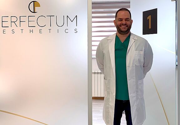 Dr Konstantinos Michos - plastični i rekonstruktivni hirurg